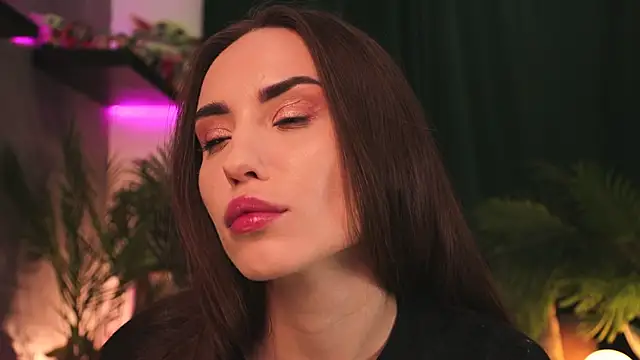 Snapshot of BabyYoda- chatting on March 19, 11:57 pm BabyYoda- online show from March 19, 11:57 pm