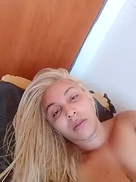 Snapshot of transgirl26 chatting on January 31, 3:22 pm transgirl26 online show from January 31, 3:22 pm