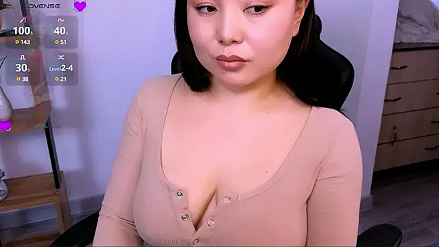 Snapshot of HinaJeen chatting on March 16, 5:14 am HinaJeen online show from March 16, 5:14 am