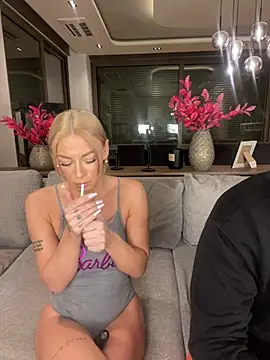 SexOnMyLvL online show from January 8, 9:23 pm