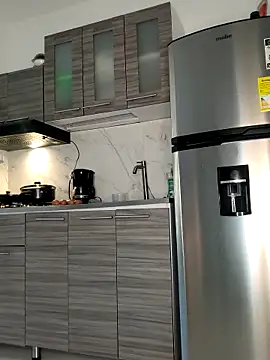 Snapshot of Lia_Hurley chatting on February 26, 4:35 pm Lia Hurley online show from February 26, 4:35 pm