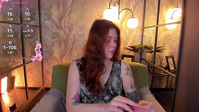 SophiePure online show from March 16, 8:43 pm