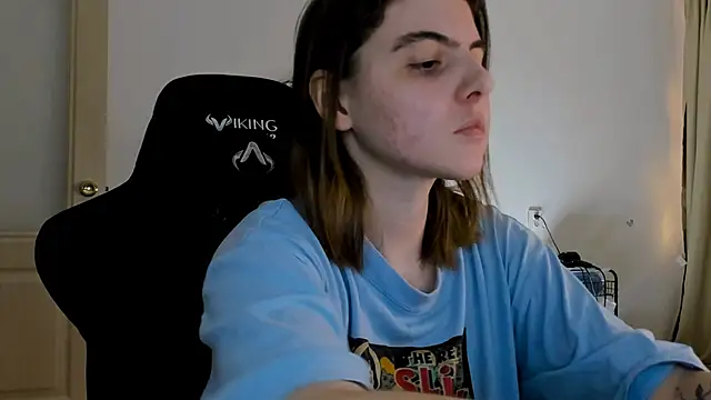 emmamurrr online show from December 14, 3:25 pm