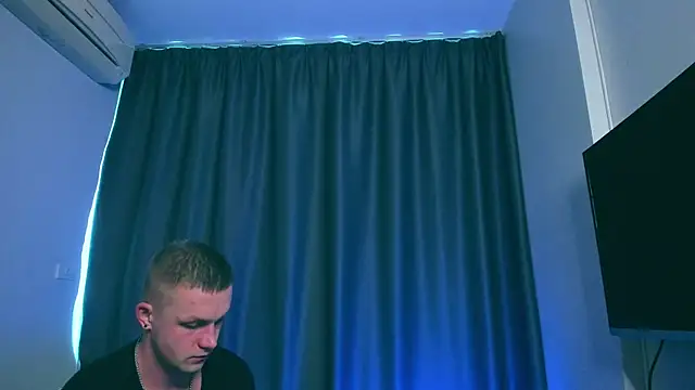 Samuel Andrew online show from January 30, 4:16 am