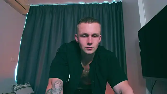 Samuel Andrew online show from February 4, 5:42 am