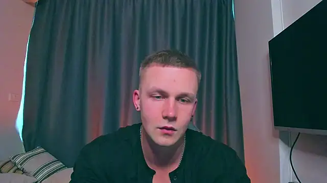 Samuel Andrew online show from February 25, 1:30 am