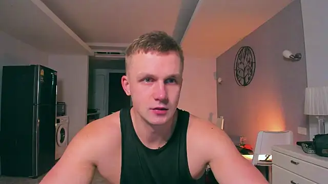 Samuel Andrew online show from September 16, 4:46 am