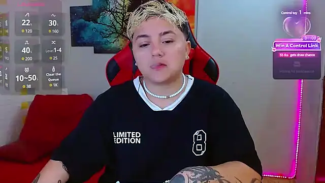 isabeautyx19 online show from February 26, 1:52 pm