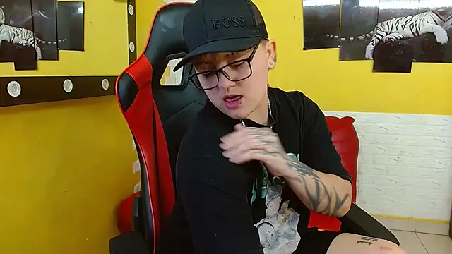 isabeautyx19 online show from September 30, 2:00 pm