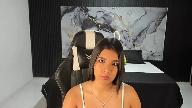 Ivy 16 online show from January 29, 12:02 pm