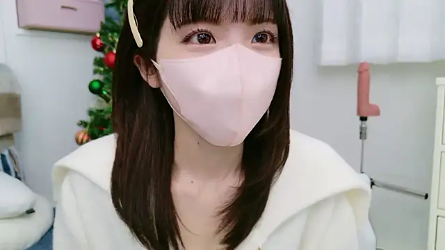 Snapshot of -minami- chatting on December 5, 12:55 pm -minami- online show from December 5, 12:55 pm