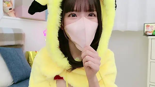 Snapshot of -minami- chatting on January 9, 12:30 pm -minami- online show from January 9, 12:30 pm