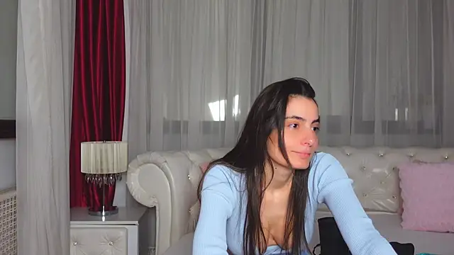 Snapshot of NinaCrystal1 chatting on January 29, 7:25 am NinaCrystal1 online show from January 29, 7:25 am