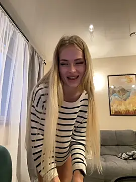 Snapshot of Vladamais chatting on September 23, 4:10 pm Vladamais online show from September 23, 4:10 pm