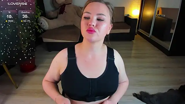 Carolina bby online show from September 27, 11:54 pm