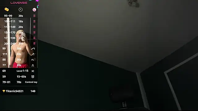 Brat  online show from December 3, 5:45 pm