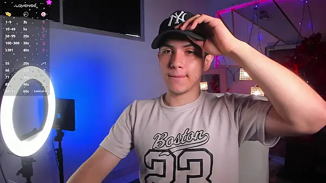 Brat  online show from December 18, 12:07 pm