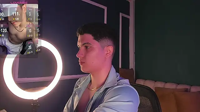 Brat  online show from March 7, 2:01 pm