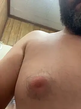 bigJohnson223 online show from September 15, 11:38 pm