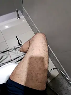 Snapshot of johny_69d@xh chatting on December 11, 11:19 am johny 69dxh online show from December 11, 11:19 am