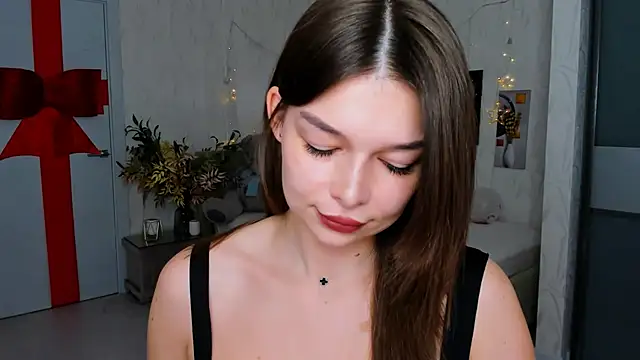 ContinentOfTranquility online show from February 27, 5:02 am