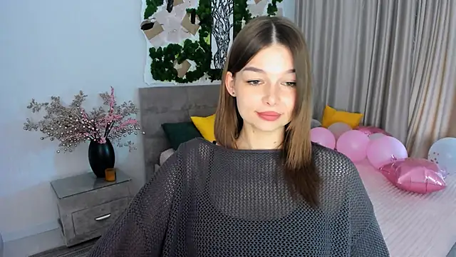 ContinentOfTranquility online show from February 28, 7:37 am