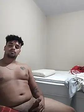 Snapshot of Xcumshot33 chatting on March 11, 3:48 am Xcumshot33 online show from March 11, 3:48 am