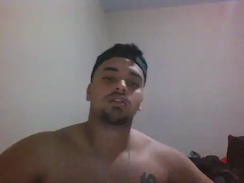 Snapshot of Xcumshot33 chatting on September 12, 4:12 am Xcumshot33 online show from September 12, 4:12 am