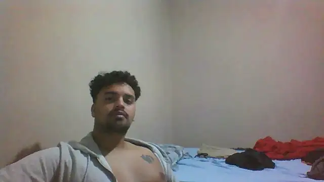 Snapshot of Xcumshot33 chatting on September 17, 4:25 am Xcumshot33 online show from September 17, 4:25 am