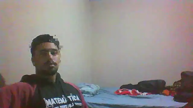 Snapshot of Xcumshot33 chatting on November 24, 2:22 am Xcumshot33 online show from November 24, 2:22 am