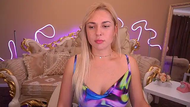 Snapshot of ArishkaLulu chatting on October 2, 5:58 am ArishkaLulu online show from October 2, 5:58 am