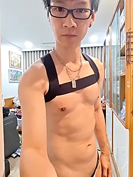 horny slavedog online show from September 25, 7:06 pm