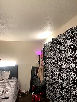 4EVAGLACIERS online show from December 8, 7:26 am