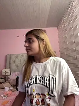 pamell col online show from January 7, 1:28 am