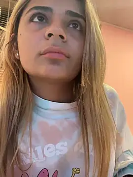 pamell col online show from February 21, 1:11 am