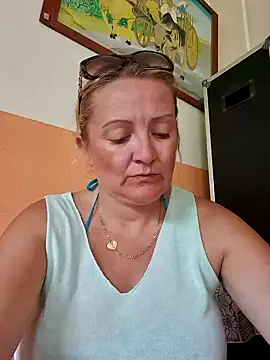 lady charlyne online show from February 3, 5:24 pm