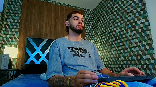 Michael magno online show from October 17, 10:18 am