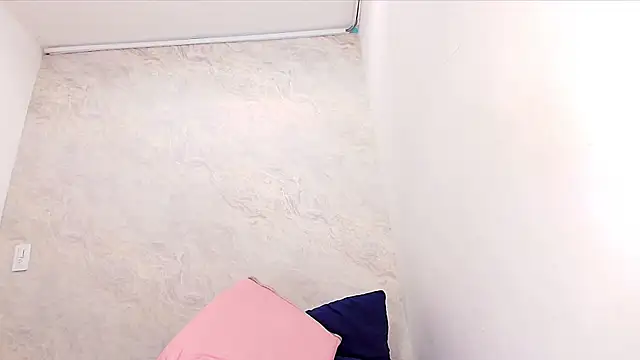 sofi balvin online show from February 9, 7:19 pm