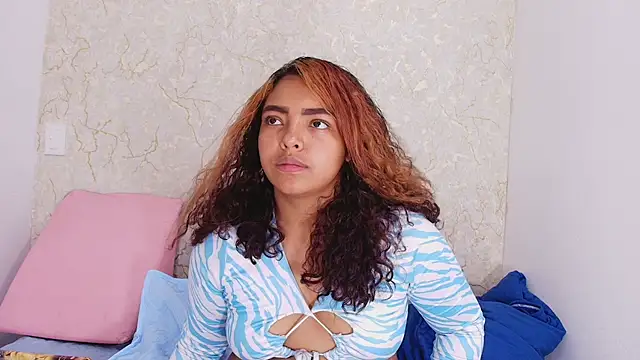 sofi balvin online show from October 4, 7:23 pm