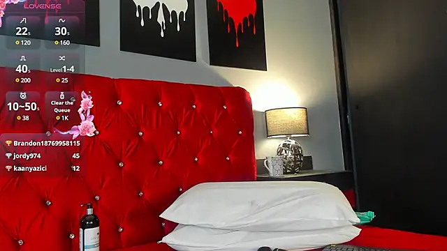 Salome Villa online show from December 11, 12:44 am