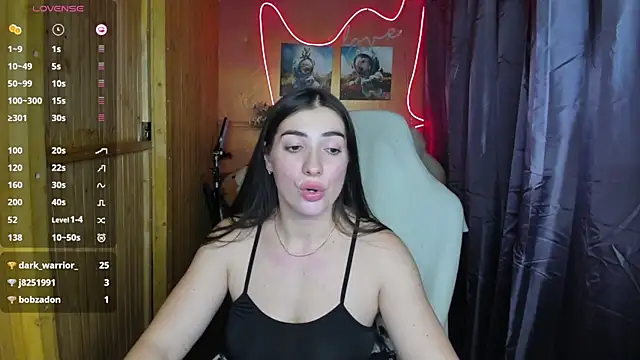 Fiery Brunette  online show from December 30, 7:32 pm