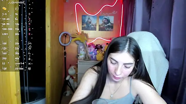 Fiery Brunette  online show from November 20, 9:20 am