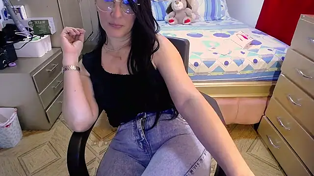 BitterMomXxx online show from February 26, 3:41 pm