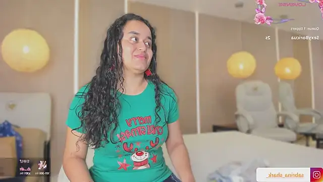 Snapshot of sabrina_shark_ chatting on October 1, 2:06 am sabrina shark online show from October 1, 2:06 am