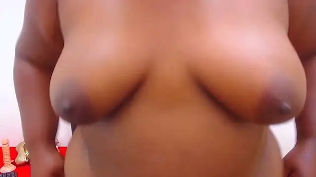 JUICYASSxxx online show from March 18, 2:36 am