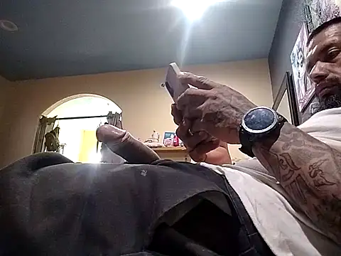 playtyme420691 online show from March 12, 1:25 am