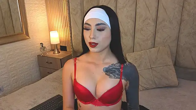 catalina  23 online show from October 14, 7:58 pm