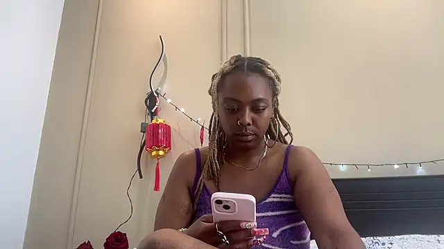 ChocolateCakeQueen online show from February 14, 6:08 pm