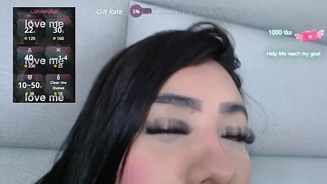 Snapshot of emily_brontee_ chatting on February 22, 4:30 pm emily brontee online show from February 22, 4:30 pm