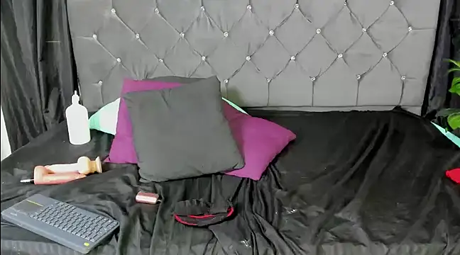 Cataleya divine online show from March 1, 2:13 pm